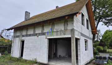 dom wolnostojący, 4 pokoje Czernica