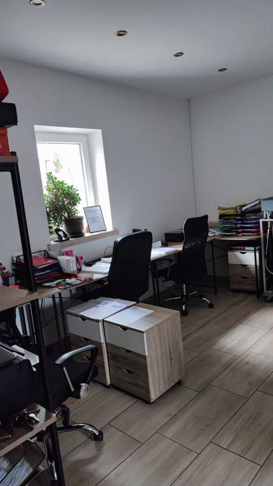 dom wolnostojący, 4 pokoje Jaworzno. Zdjęcie 6