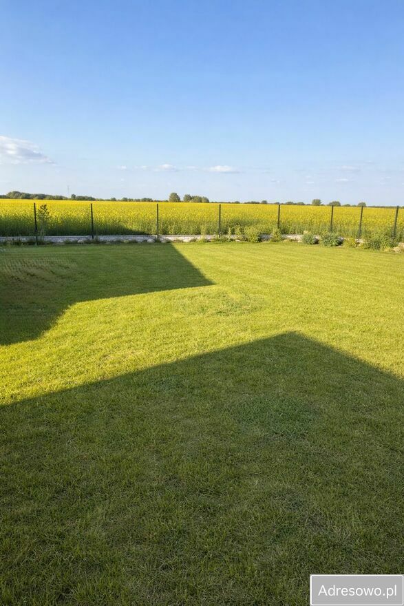 dom wolnostojący, 4 pokoje Sienno. Zdjęcie 13