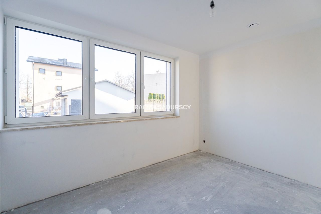 dom wolnostojący, 5 pokoi Bębło. Zdjęcie 26