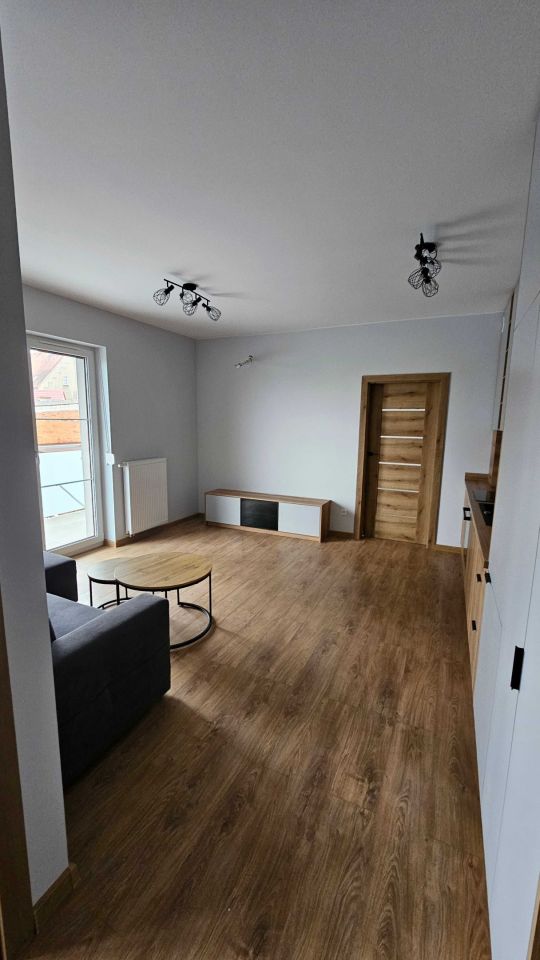 Mieszkanie 3-pokojowe Dobrzyca. Zdjęcie 4