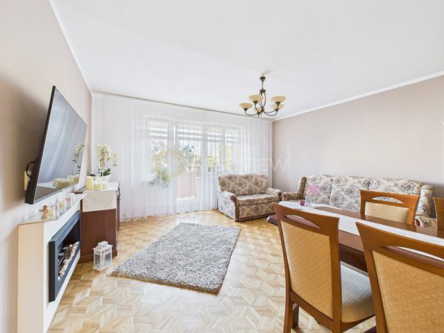 Mieszkanie 3-pokojowe Warszawa Praga, ul. prof. Jerzego Bukowskiego. Zdjęcie 4