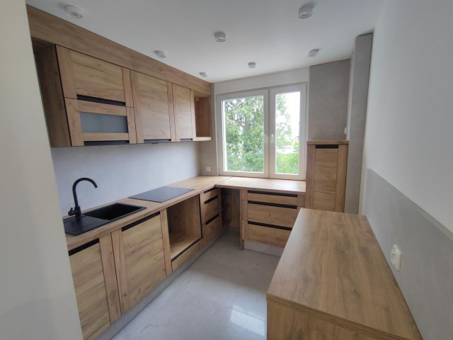 Mieszkanie 4-pokojowe Kamienna Góra Centrum, ul. Jeleniogórska. Zdjęcie 1