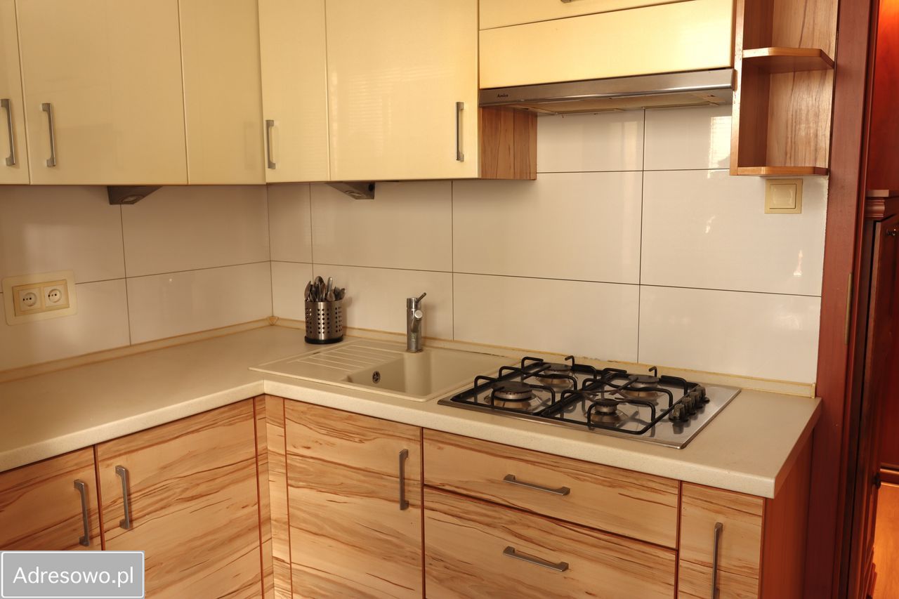 Mieszkanie 2-pokojowe Toruń Rubinkowo, ul. Tymona Niesiołowskiego. Zdjęcie 2