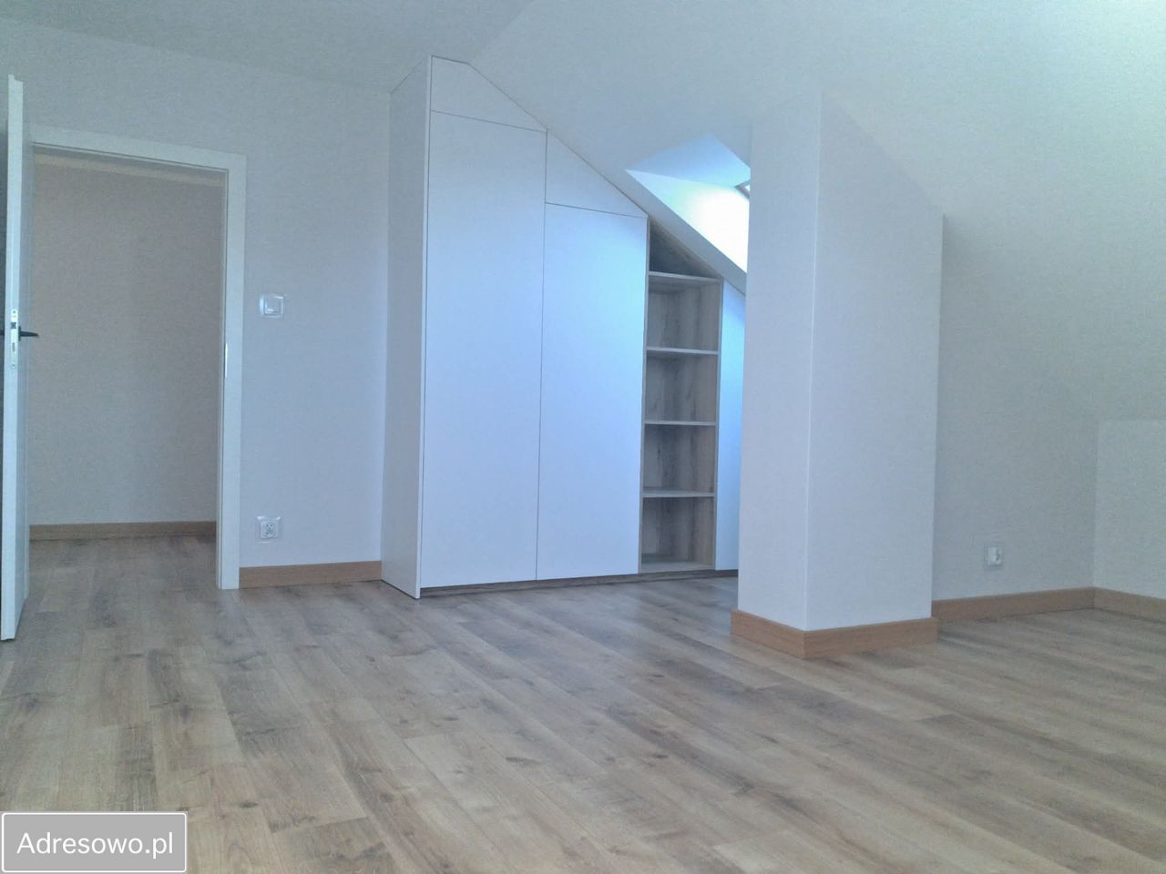 dom wolnostojący, 5 pokoi Konarzyce, ul. Złota. Zdjęcie 13