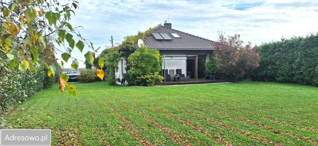 dom wolnostojący, 5 pokoi Stępin. Zdjęcie 1