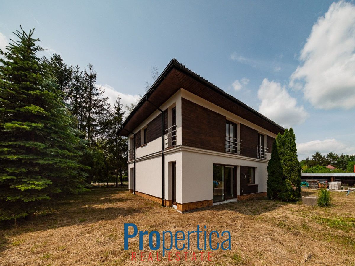 dom wolnostojący, 6 pokoi Złotokłos, ul. Wojewódzka