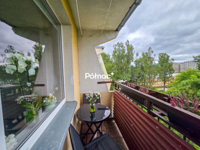 Mieszkanie 4-pokojowe Jelenia Góra, ul. Józefa Elsnera. Zdjęcie 16