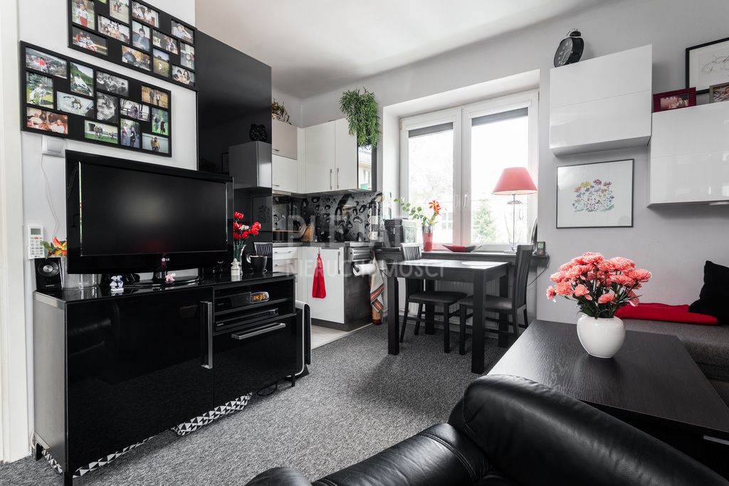 Mieszkanie 2-pokojowe Warszawa Włochy, ul. Astronautów. Zdjęcie 2