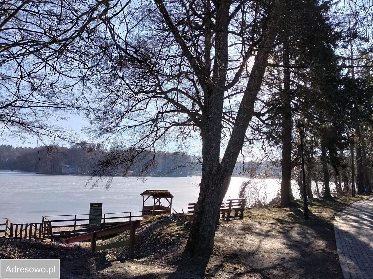 dom wolnostojący, 10 pokoi Łagów, ul. Paderewskiego. Zdjęcie 2