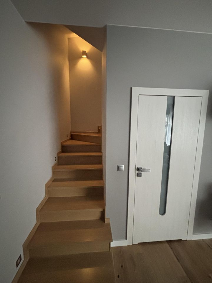 dom szeregowy, 5 pokoi Mysiadło, ul. Wiejska. Zdjęcie 7