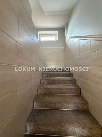 dom wolnostojący, 5 pokoi Bąków, ul. Jasna. Zdjęcie 23