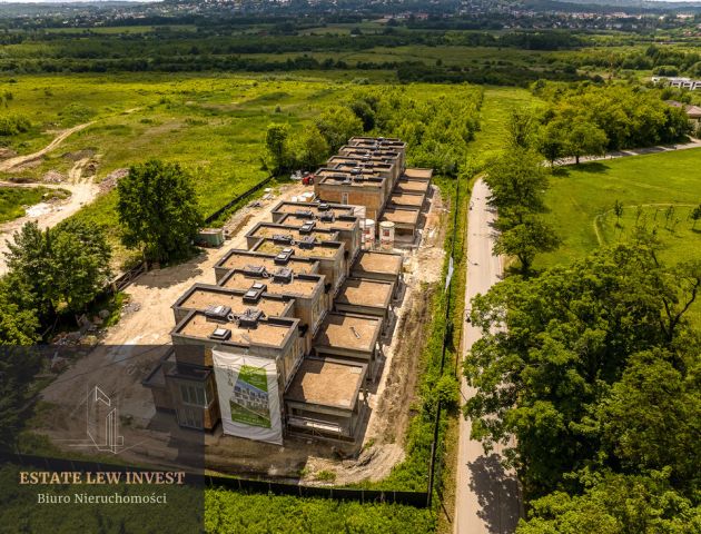 dom szeregowy, 5 pokoi Kraków, ul. Spacerowa. Zdjęcie 9