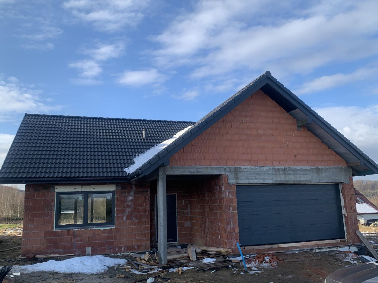 dom wolnostojący, 4 pokoje Krzywaczka. Zdjęcie 2