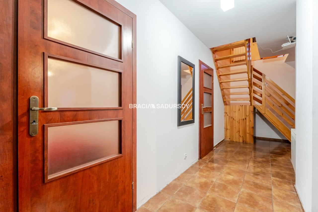 dom wolnostojący, 5 pokoi Kłokoczyn, ul. Wesoła. Zdjęcie 29