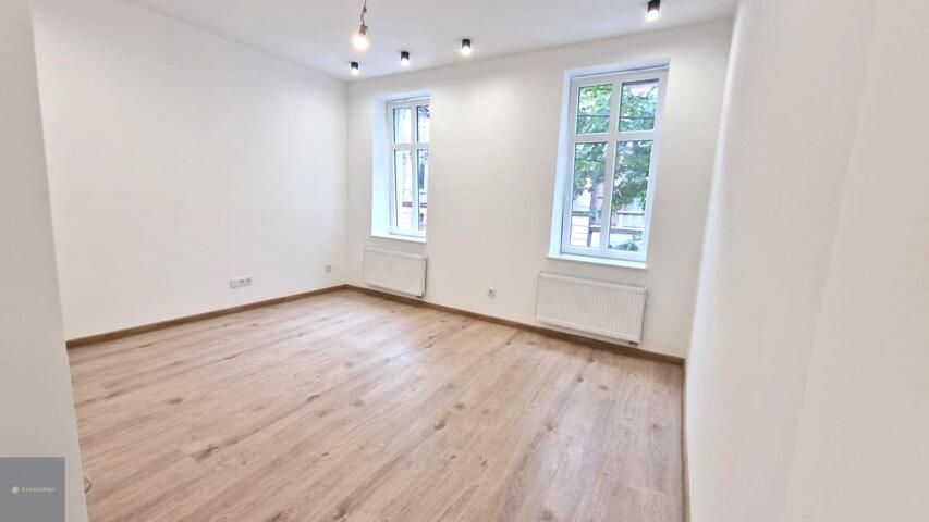 Mieszkanie 3-pokojowe Bytom, ul. Jana Smolenia. Zdjęcie 3