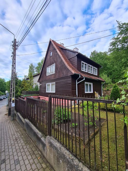 dom wolnostojący, 6 pokoi Gdynia Działki Leśne, ul. Tatrzańska. Zdjęcie 2