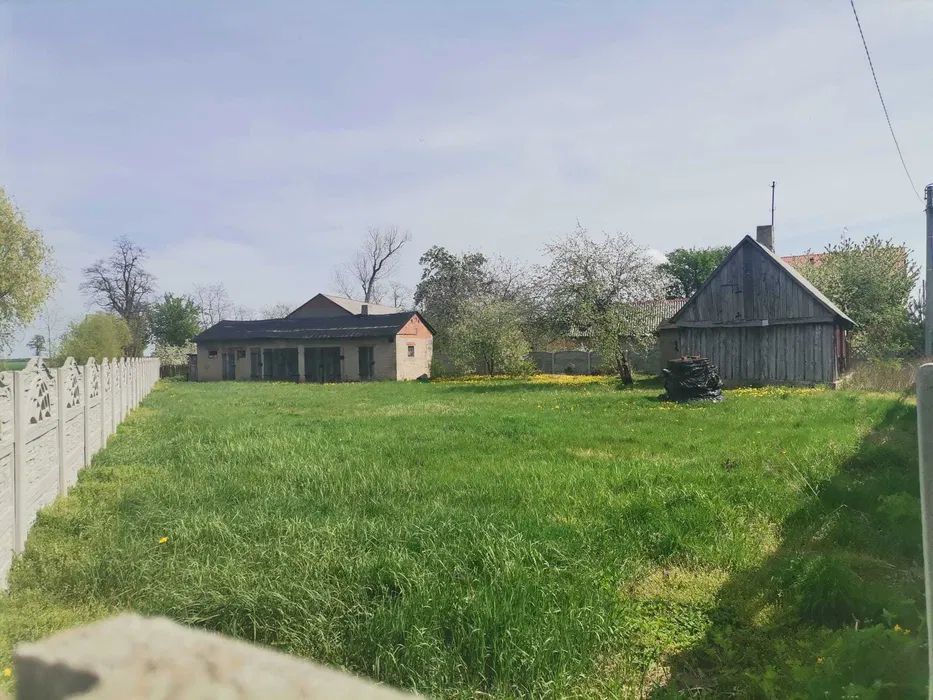 Działka rolno-budowlana Krwony