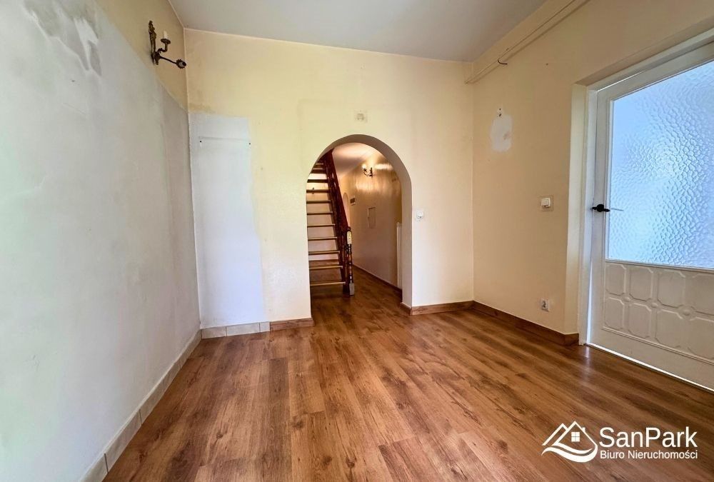 bliźniak, 4 pokoje Uherce Mineralne. Zdjęcie 8