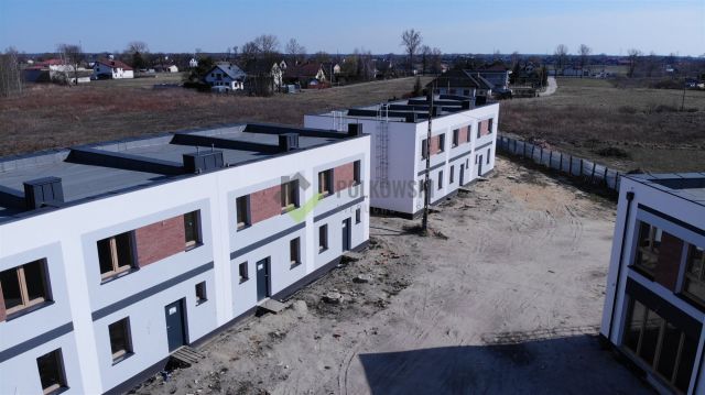 Mieszkanie 4-pokojowe Radzymin, ul. Polskiej Organizacji Wojskowej. Zdjęcie 3