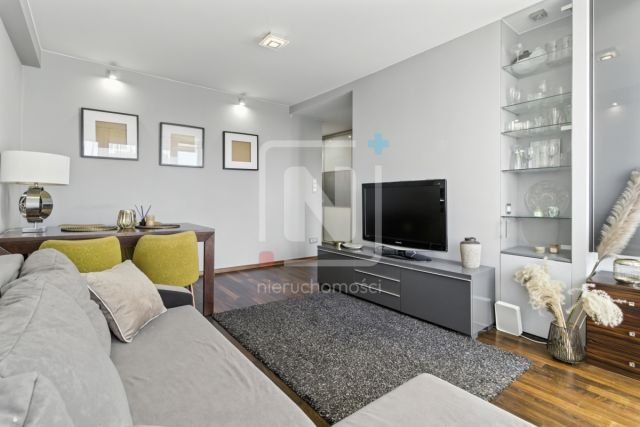 Mieszkanie 3-pokojowe Warszawa Bemowo, ul. mjr. Henryka Sucharskiego. Zdjęcie 2