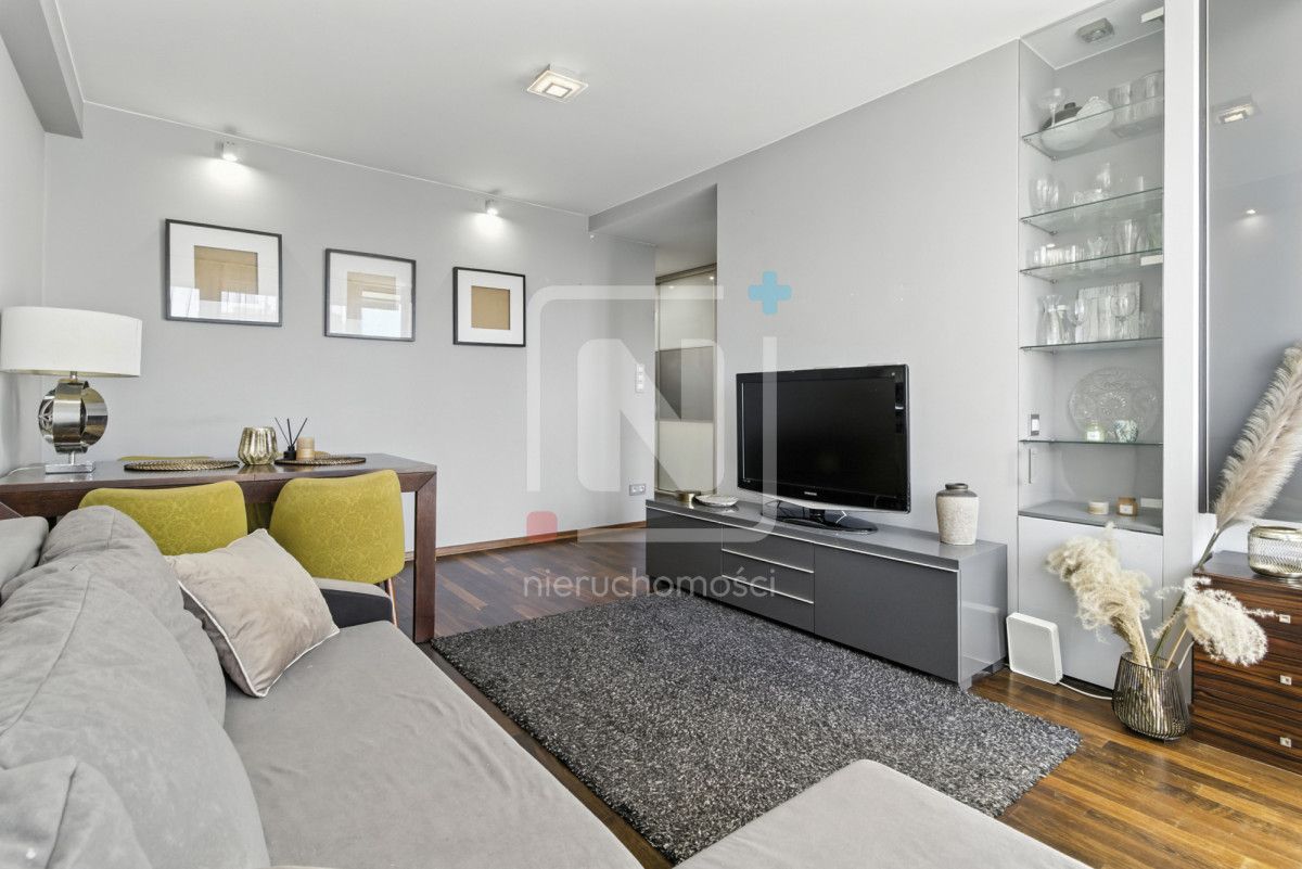 Mieszkanie 3-pokojowe Warszawa Bemowo, ul. mjr. Henryka Sucharskiego. Zdjęcie 2