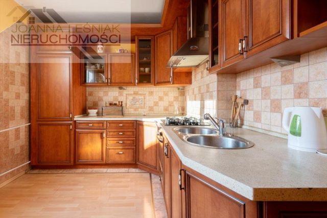 dom wolnostojący, 5 pokoi Olkusz, ul. Zacisze. Zdjęcie 1