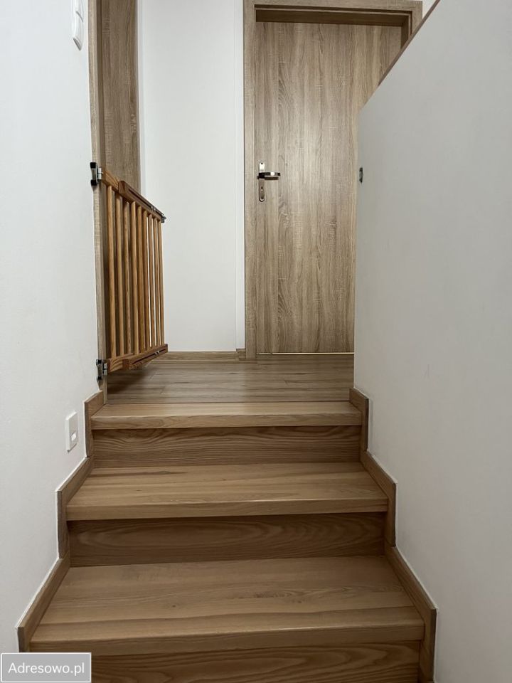 dom wolnostojący, 4 pokoje Kraków Nowa Huta, ul. Brzeska. Zdjęcie 8