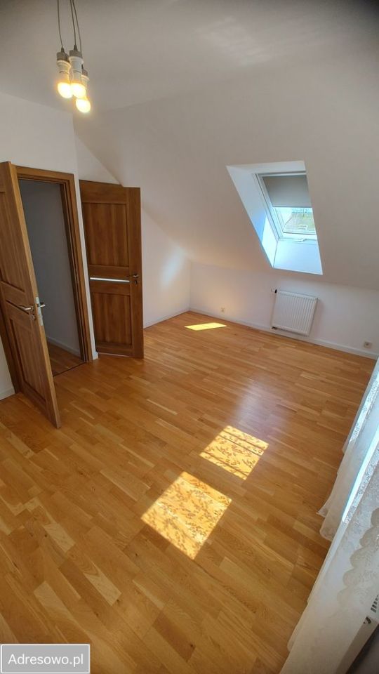 dom wolnostojący, 5 pokoi Tarnowskie Góry, ul. Kolejowa. Zdjęcie 9