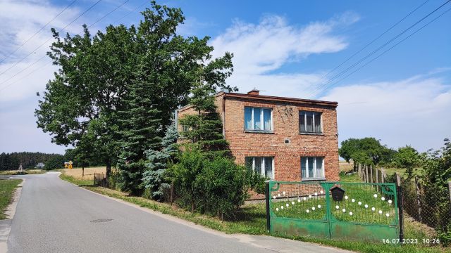 dom wolnostojący, 4 pokoje Wielkie Radowiska. Zdjęcie 1