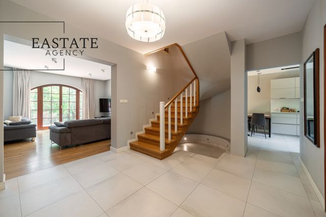 dom wolnostojący, 8 pokoi Warszawa Wawer, ul. Drwali. Zdjęcie 13