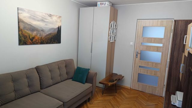 Mieszkanie 3-pokojowe Pabianice Piaski, ul. gen. Jarosława Dąbrowskiego. Zdjęcie 1