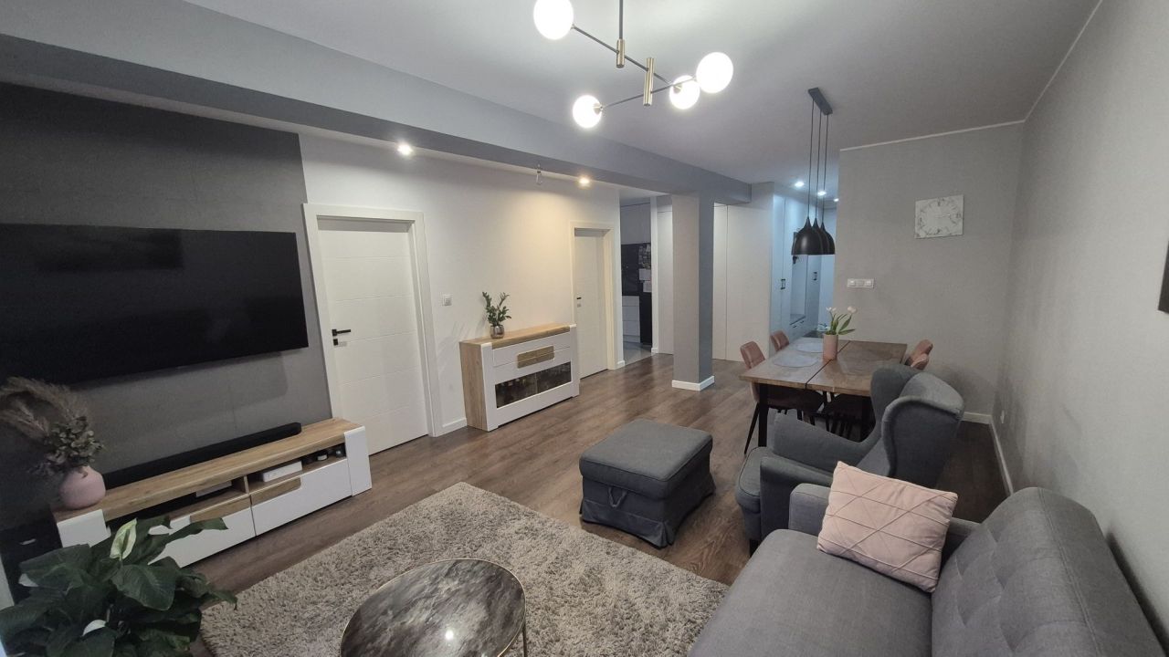 Mieszkanie 3-pokojowe Warka Centrum. Zdjęcie 1