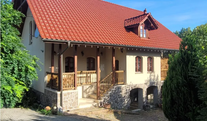 dom wolnostojący, 6 pokoi Andrychów