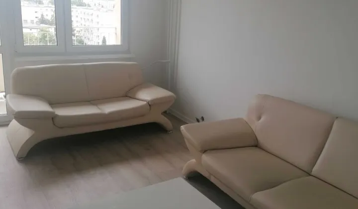 Mieszkanie 3-pokojowe Krosno, ul. Adama Mickiewicza