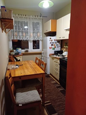 Mieszkanie 3-pokojowe Piotrków Trybunalski Belzatka, ul. Ignacego Paderewskiego. Zdjęcie 10