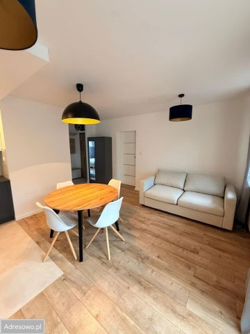 Mieszkanie 3-pokojowe Kraków Prokocim, ul. Leonida Teligi. Zdjęcie 1