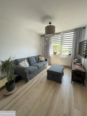 Mieszkanie 3-pokojowe Tarnowskie Góry Centrum, ul. Janusza Korczaka. Zdjęcie 1