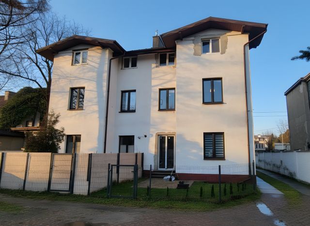 Mieszkanie 3-pokojowe Warszawa Wawer, ul. Bronisława Czecha. Zdjęcie 1