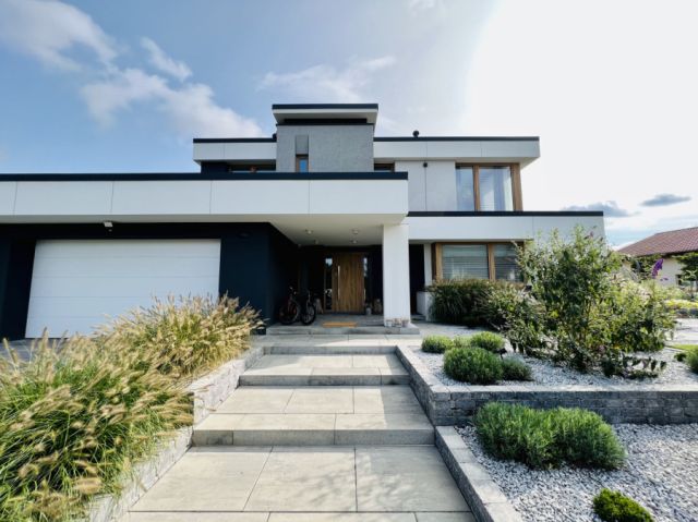 dom wolnostojący, 5 pokoi Straszyn. Zdjęcie 1