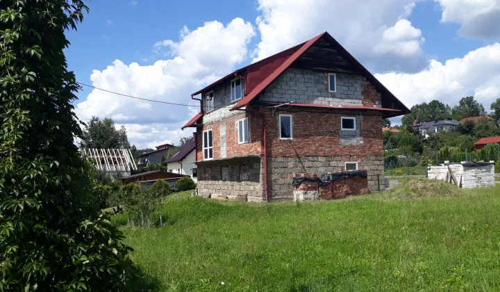dom wolnostojący, 5 pokoi Leńcze Pod Kościołem