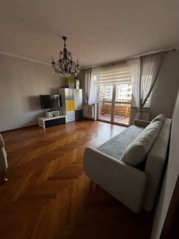 Mieszkanie 3-pokojowe Warszawa Skorosze, ul. Skoroszewska. Zdjęcie 1