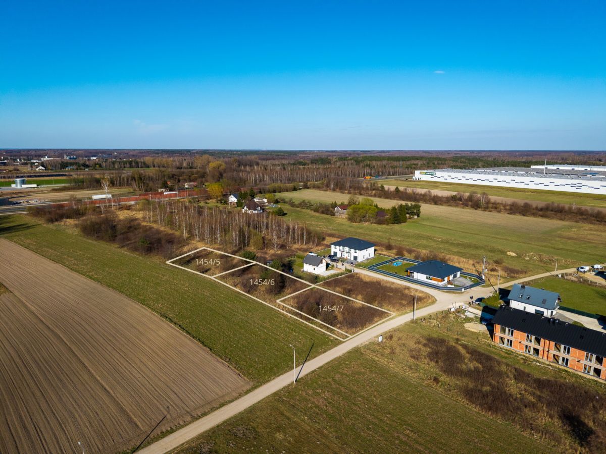 Działka inwestycyjna Mszczonów, ul. Czereśniowa. Zdjęcie 1