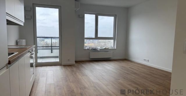 Mieszkanie 1-pokojowe Warszawa Włochy, ul. Równoległa. Zdjęcie 3