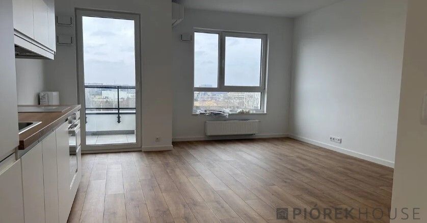 Mieszkanie 1-pokojowe Warszawa Włochy, ul. Równoległa. Zdjęcie 3