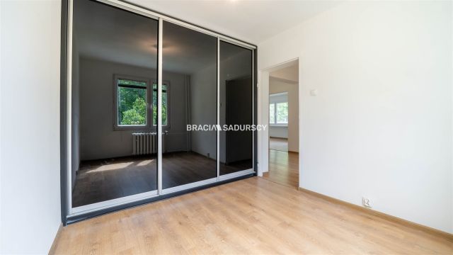 Mieszkanie 3-pokojowe Kraków Mistrzejowice, os. Złotego Wieku. Zdjęcie 12