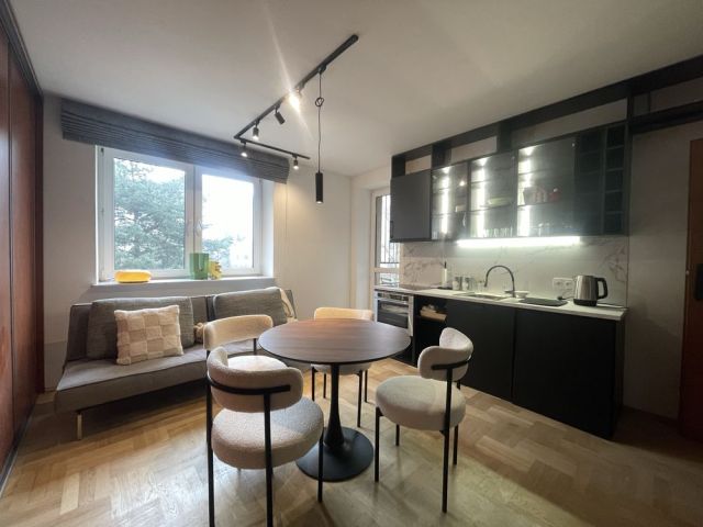 Mieszkanie 3-pokojowe Kraków Żabiniec, ul. Mikołaja Reja. Zdjęcie 1