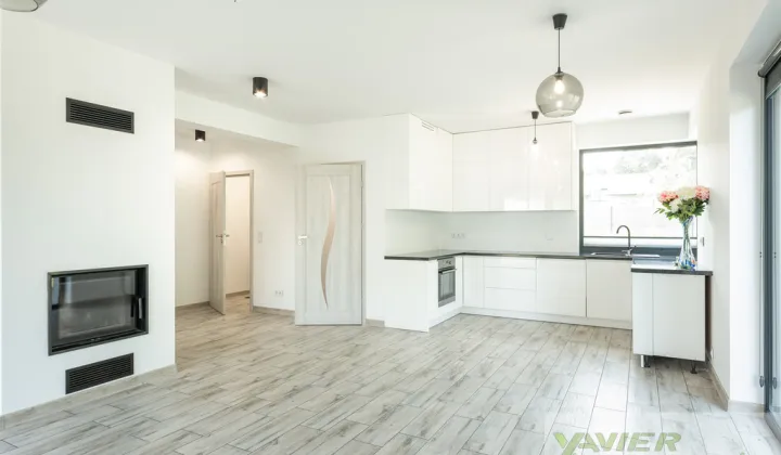 dom wolnostojący, 4 pokoje Marianów