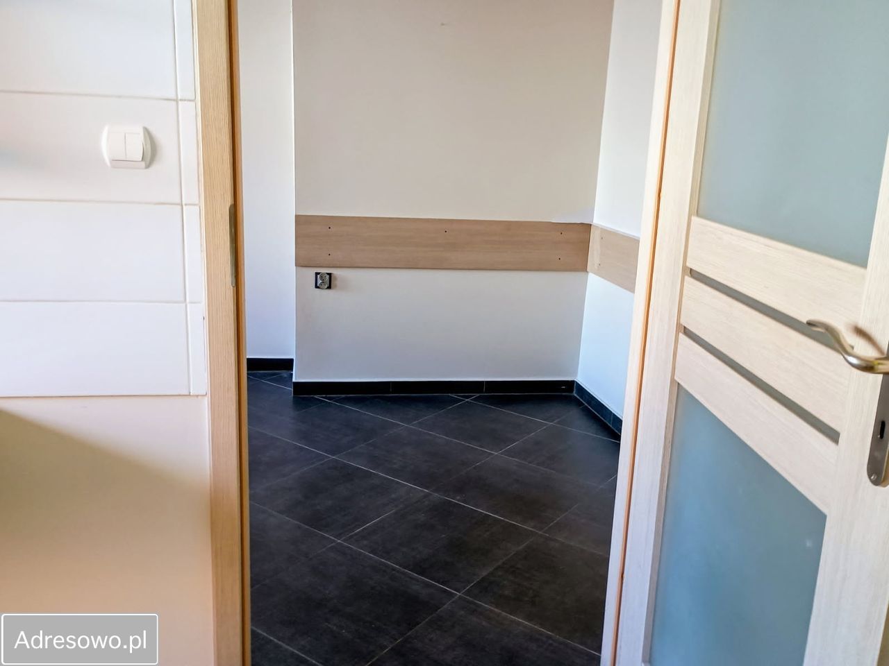 Lokal Końskie, ul. Łazienna. Zdjęcie 10