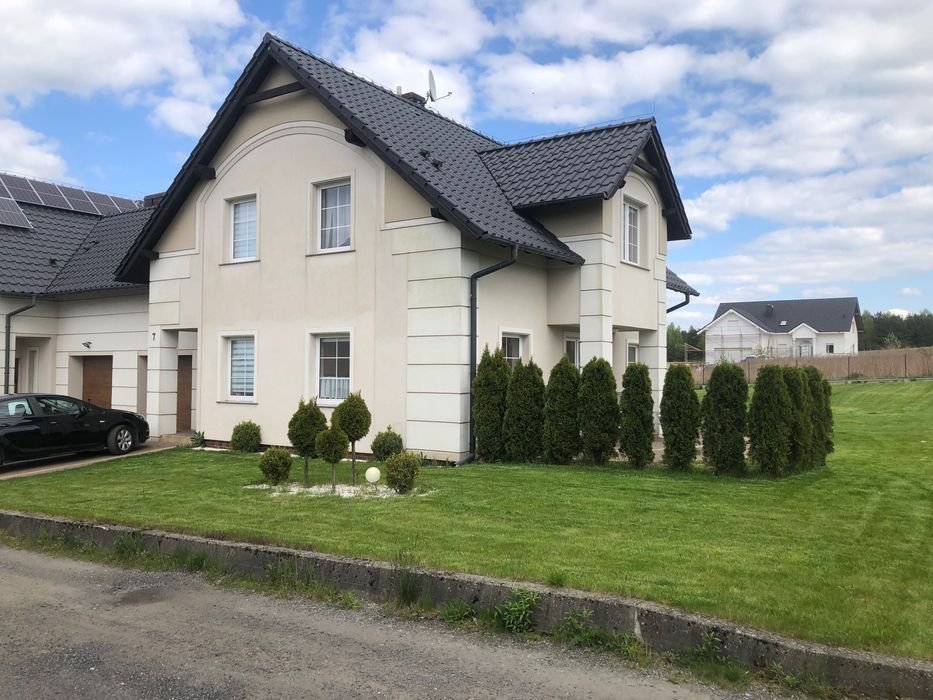 bliźniak, 5 pokoi Rojów